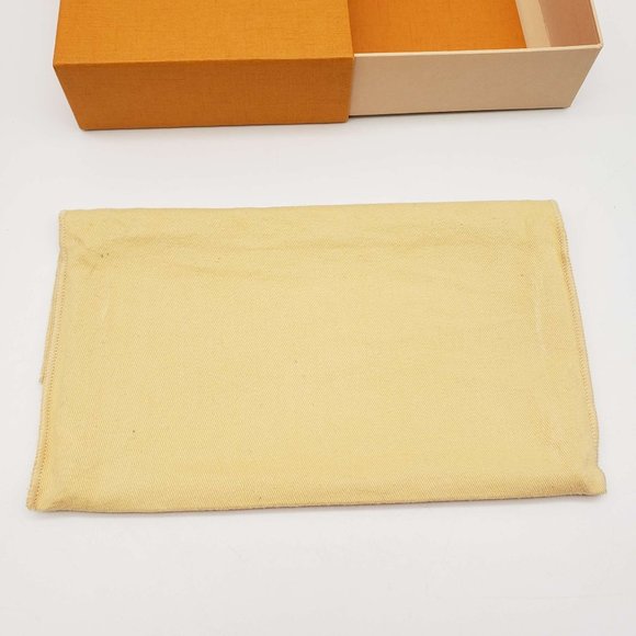 100% Authentic Louis Vuitton Box, Envelope and Dust Bag - Picture 7 of 12